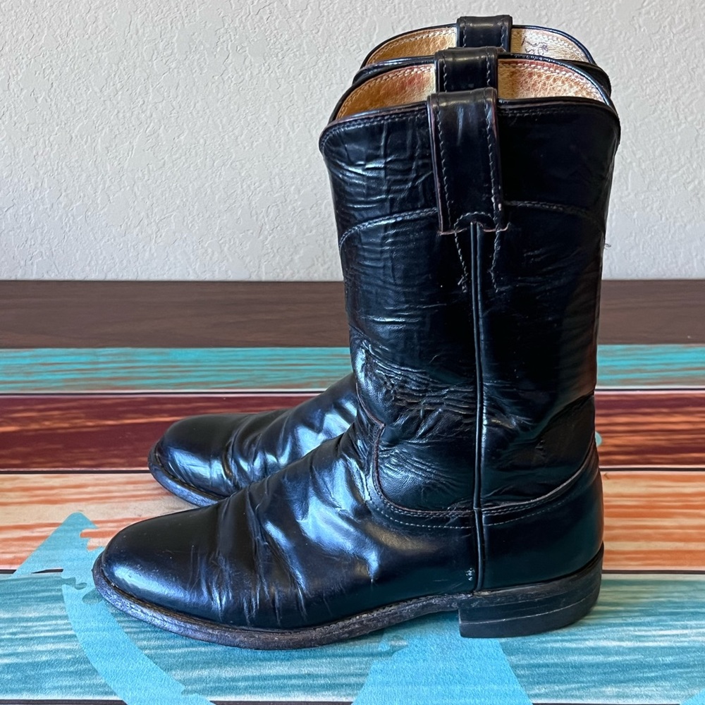 Justin Boots, black, size 6 1/2B. Leather very good condition, need to b Resoled - Picture 4 of 6